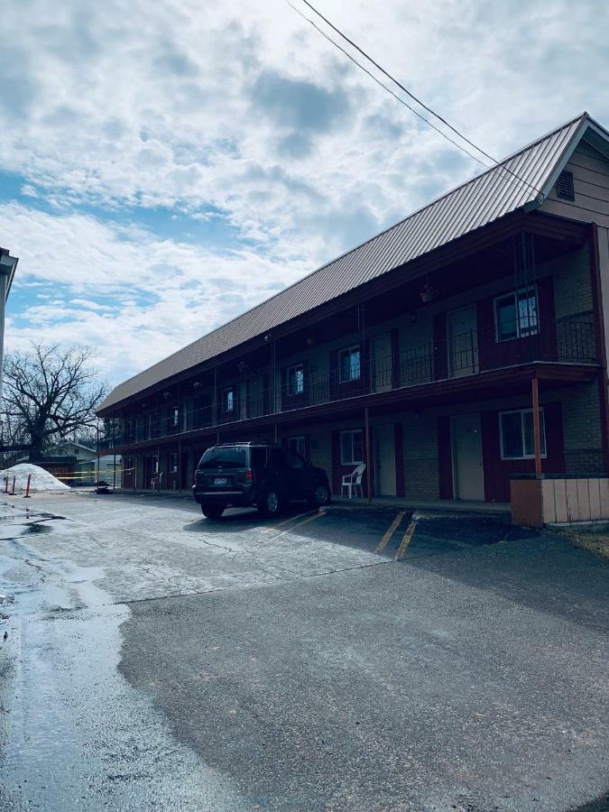 Mid-City Motel Sault Ste. Marie Dış mekan fotoğraf